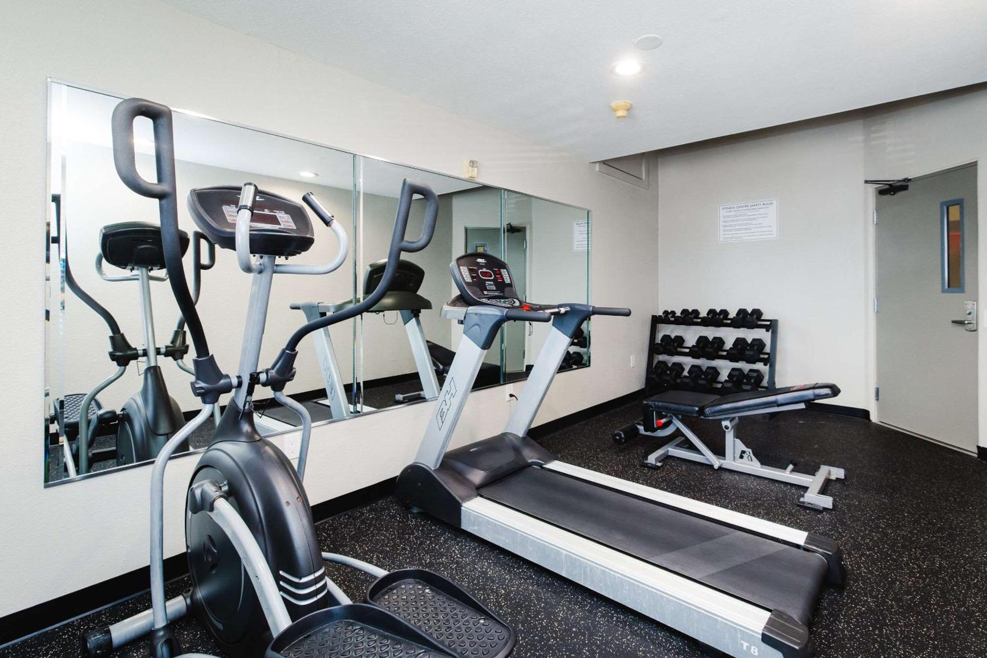 Quality Suites Houston Hobby Airport Экстерьер фото